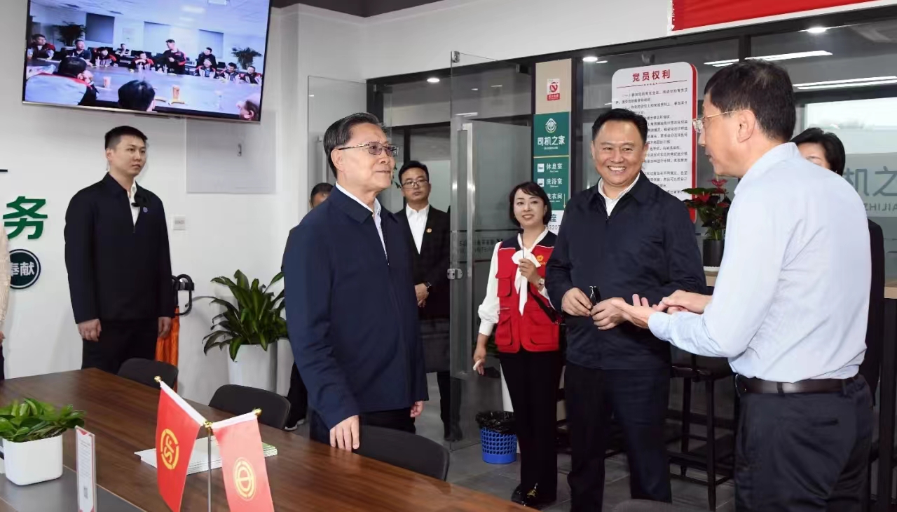 王东明2.jpg 王东明2.jpg