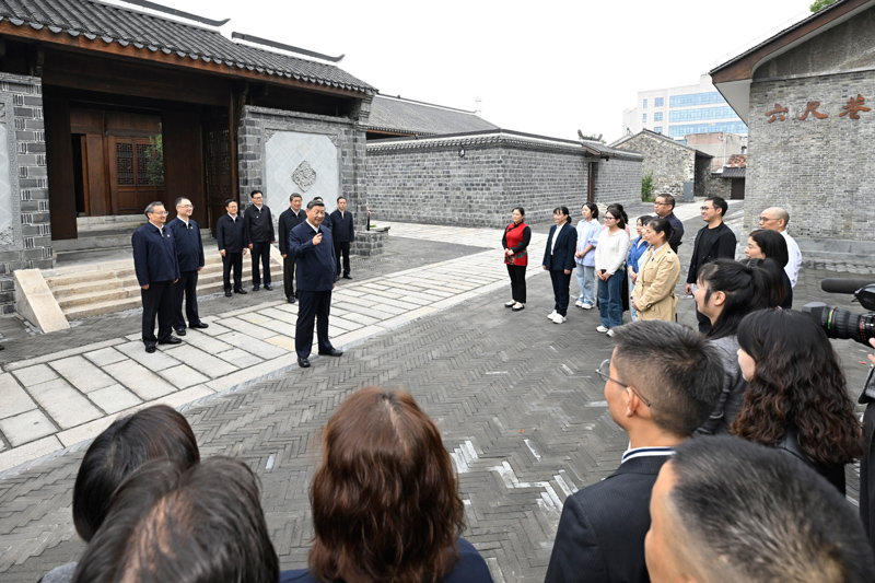 习近平3.jpg