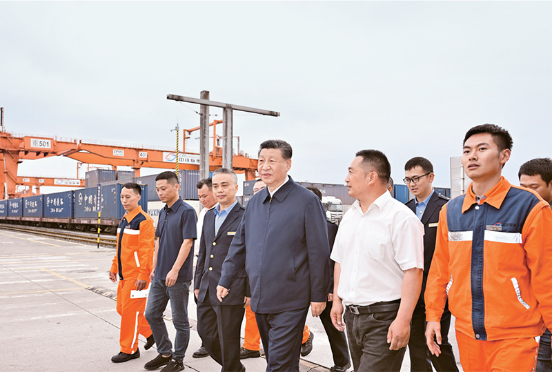 习近平3.jpg