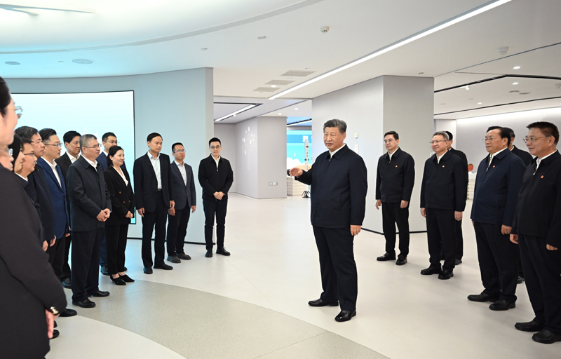 习近平8.jpg
