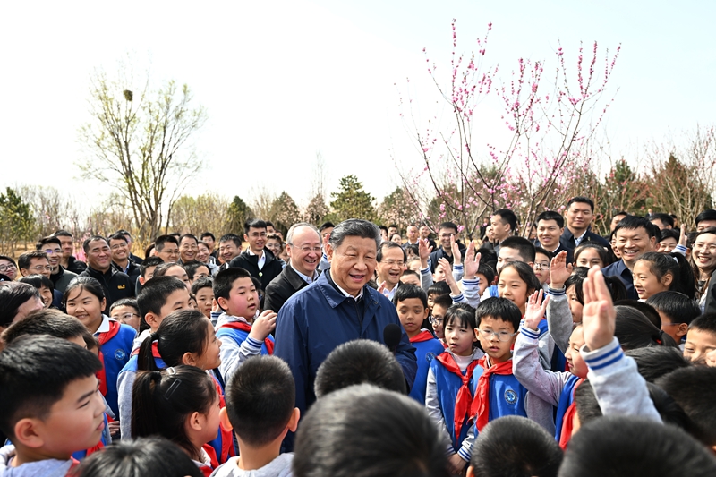 习近平4.jpg